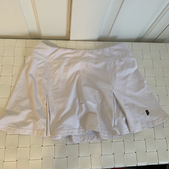 Prince Dresses & Skirts - Prince white pleated tennis skort